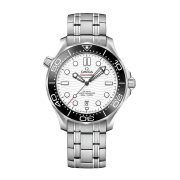 OMG  Seamaster Diver 300M  8800 Diver   White Dial  Replica