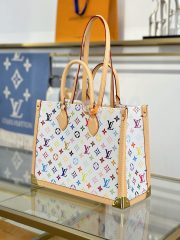 L X V  x TM ONTHEGO 35x27x14cm - Image 3