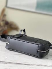 L X V Shoulder bag/handbag 27*18*7cm - Image 4