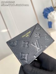 L X V CARD HOLDER - Image 5