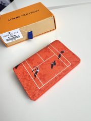 L X V CARD HOLDER M14883 Size:11x7.5x1cm - Image 2