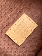 L X V 𝐓𝐫𝐨𝐜𝐚𝐝é𝐫𝐨 M26020 Size：20x13x6.5cm - Image 8