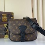 L X V  Messenger Bags