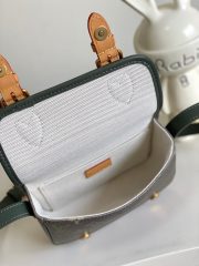 L X V Shoulder bag M26969 Size: 19.5x15x6cm - Image 8