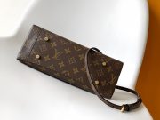 L X V One Handle M43125 25x19x10cm - Image 4