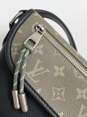 L X V Pulse mini M12618 Size:22.5x16x5cm - Image 5
