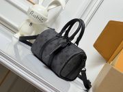 L X V Keepall Bandoulière 25 M28369 Size：25x15x11cm - Image 3