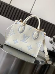 L X V ONTHEGO 25x19x11.5cm