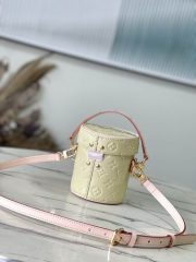L X V Bucket Bags 12x14.2x12cm - Image 8