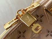 L X V Handbag 23.5x17.5x11.5cm - Image 27