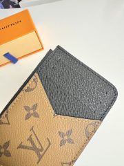 L X V CARD HOLDER 12x8x0.8cm - Image 3