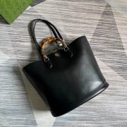 GUC Shoulder bag 40x34x21cm（Multiple colors） - Image 2