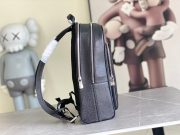 L X V Backpack M30857 40x31x15cm - Image 2