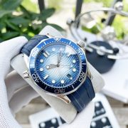 OMG  Seamaster Diver 300M  8800 Diver - Image 6