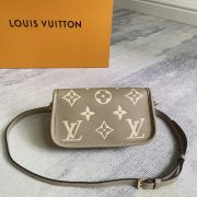 L X V NANO DIANE Bag 19x10.5x6cm - Image 6