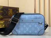 L X V  Messenger Bags 24x16x8cm - Image 5