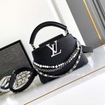 L X V Capucines bag M11908 21x14x8cm