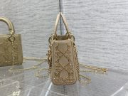 DR Handbag 17x15x7cm - Image 5