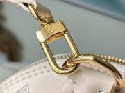 L X V Handbag 23.5x17.5x11.5cm - Image 17