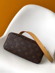 L X V SHOPPER TOTE M27019 25x19x11cm - Image 4