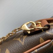 L X V Shoulder handbag 14*6*19 - Image 5