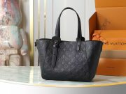 L X V All-IN M25858/M25890 22*15*40CM - Image 4