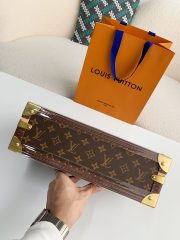 L X V Watch Storage Box Size：34*18*11cm - Image 6