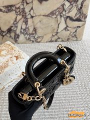 DR Shoulder bag 22x12cm - Image 4