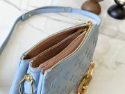 L X V Coussin BB M24338 20x16x12cm - Image 7