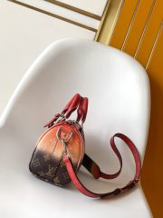 L X V Keepall Bandoulière 25 M28074 Size：25x15x11cm - Image 2