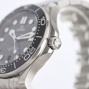 OMG  Seamaster Diver 300M  8800 Diver - Image 8