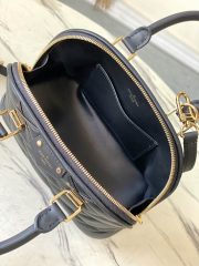 L X V Handbag 23.5x17.5x11.5cm - Image 9