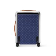 L X V suitcase 20 inches - Image 3