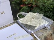 DR BOOK Tote 36x27.5x16.5cm - Image 3