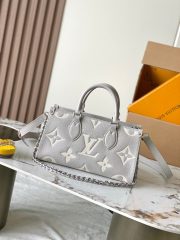 L X V ONTHEGO EAST WEST Bag M23641 25x13x10cm（Multiple colors） - Image 2