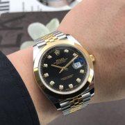 Rolxx Datejust Yellow Gold Replica - Image 9