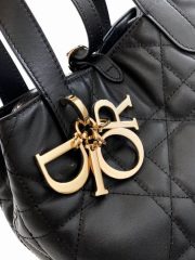 DR Handbag 18.5X18.5X12cm（Multiple colors） - Image 8