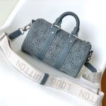 L X V Keepall Bandoulière 25 M22762 Size:25x15x11cm