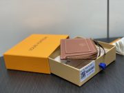 L X V CARD HOLDER - Image 4