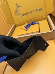 L X V Wallets（Multiple sizes） - Image 7