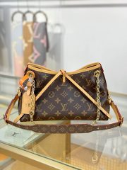 L X V CarryAll BB M13014 17x10x26cm - Image 2