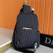 DR Chest bag Size：29x17x6.5cm - Image 2