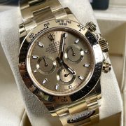 Rolxx Daytona Yellow Gold Replica Size:40mm - Image 4