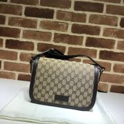 GUC Shoulder bag 28x20x9cm