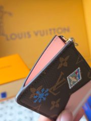 L X V CARD HOLDER - Image 5