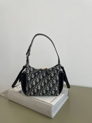 DR Handbag 18x17x9cm