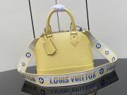 L X V Bag 23.5x17.5zx11.5cm - Image 6
