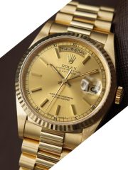 Rolxx Day-Date 40 Gold Replica - Image 3