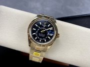 Rolxx Sky-Dweller Gold Replica - Image 9