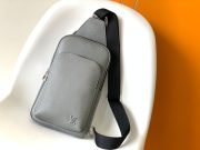 L X V AVENUE NM Shoulder bag 20*31*7cm（Multiple colors） - Image 6